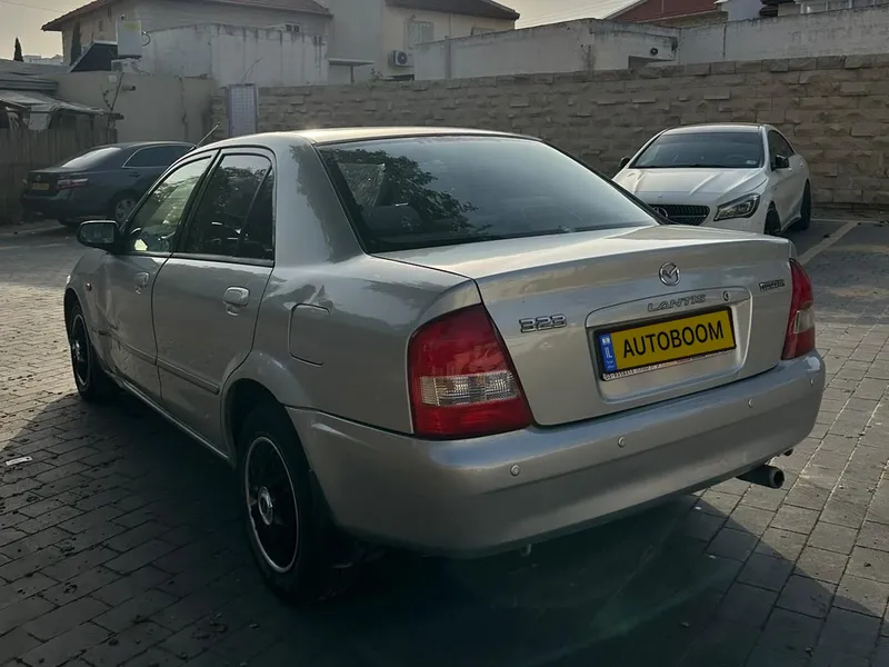 מאזדה 323 לאנטיס יד 2 רכב, 1999, פרטי