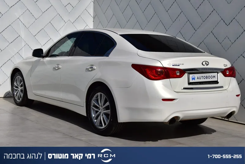 Infiniti Q50 2nd hand, 2015