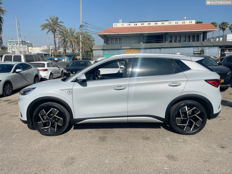 BYD Atto 3 с пробегом, 2023