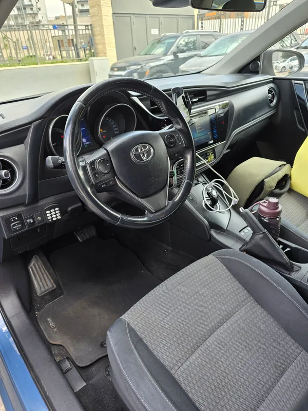 Toyota Auris с пробегом, 2017, частная рука