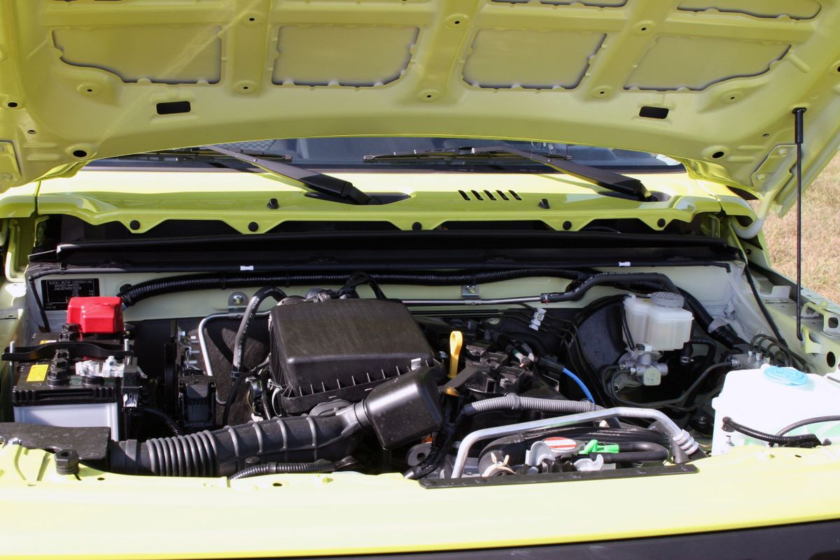 Suzuki Jimny 2018. Engine. SUV 3-doors, 4 generation