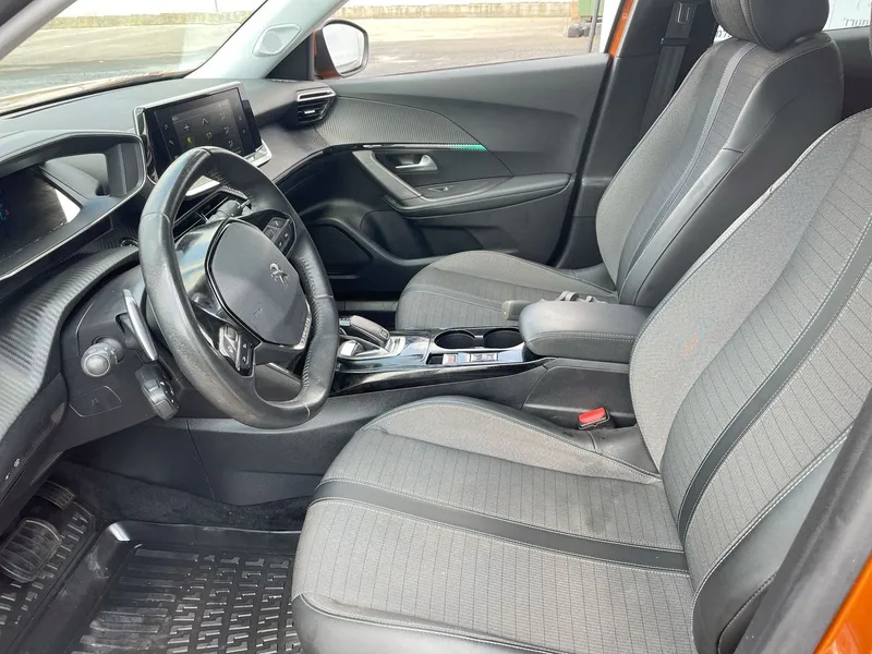 Peugeot 2008 с пробегом, 2021, частная рука