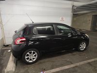 Peugeot 208 с пробегом, 2015, частная