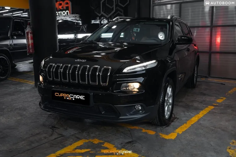 Jeep Cherokee с пробегом, 2015, частная