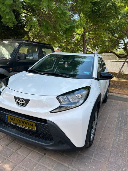 Toyota Aygo 2nd hand, 2022, private hand