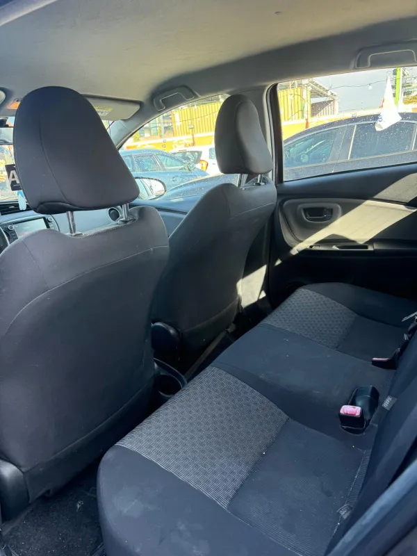 Toyota Yaris 2ème main, 2015, main privée