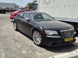 كرايسلر 300C‏, 2013, صورة