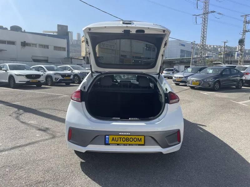 Hyundai IONIQ с пробегом, 2021