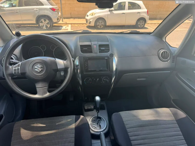 סוזוקי SX4 יד 2 רכב, 2014, פרטי
