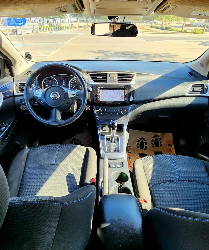 Nissan Sentra 2ème main, 2018