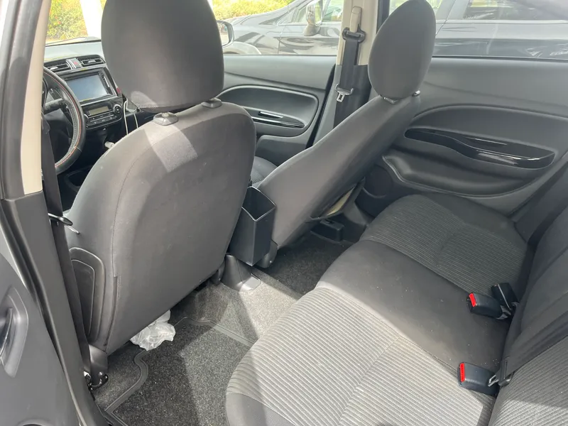 Mitsubishi Attrage 2ème main, 2016, main privée