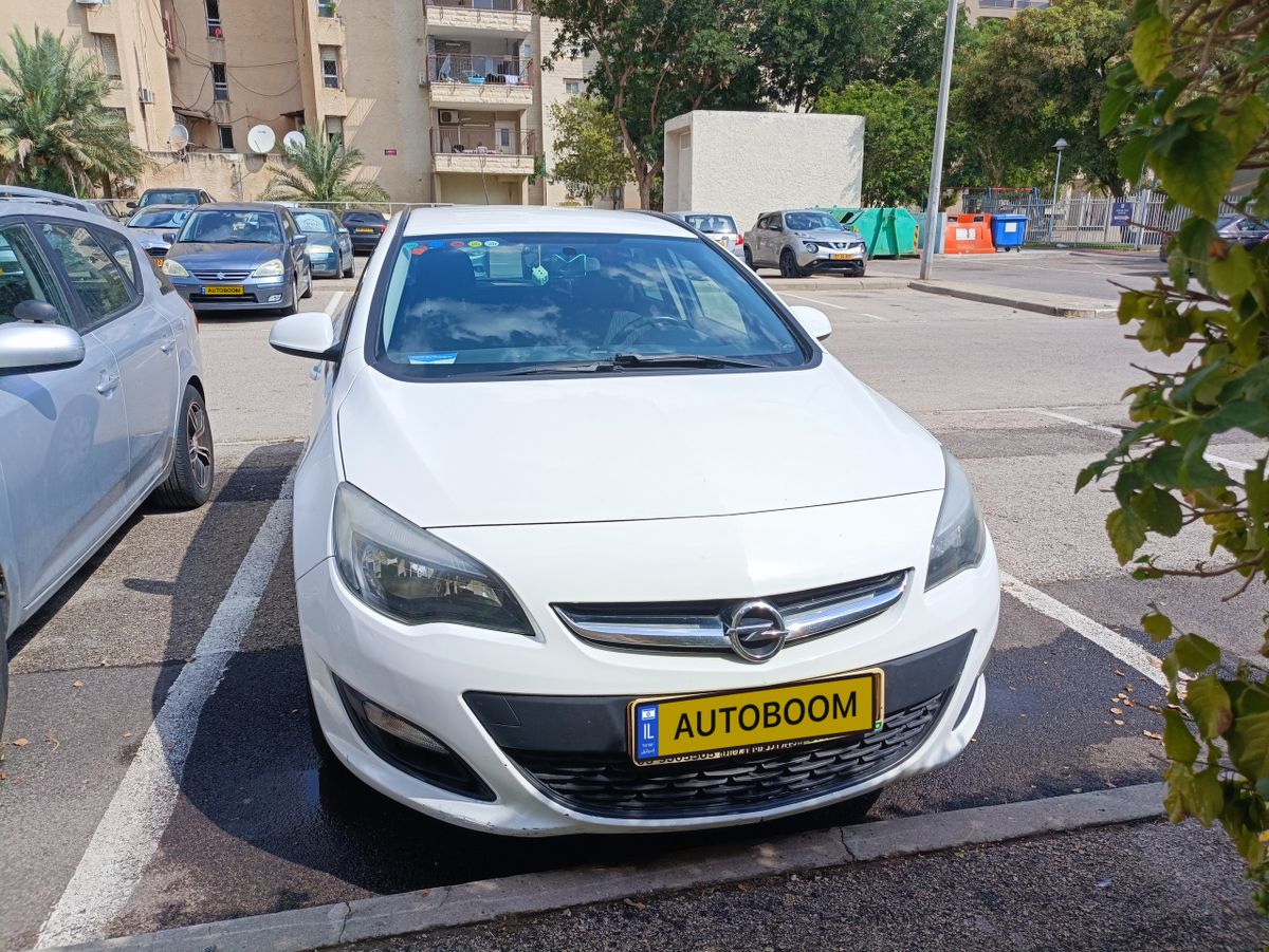 Opel Astra 2ème main, 2015, main privée
