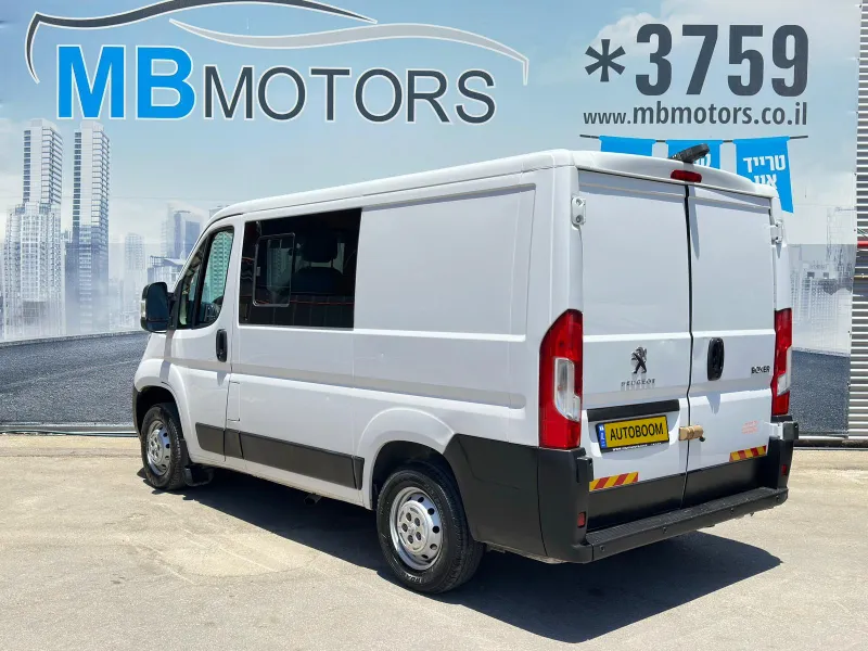 Peugeot Boxer 2nd hand, 2022, private