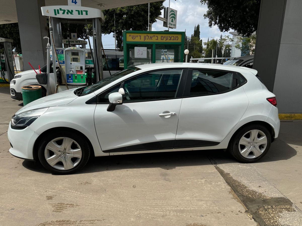 Renault Clio 2nd hand, 2015