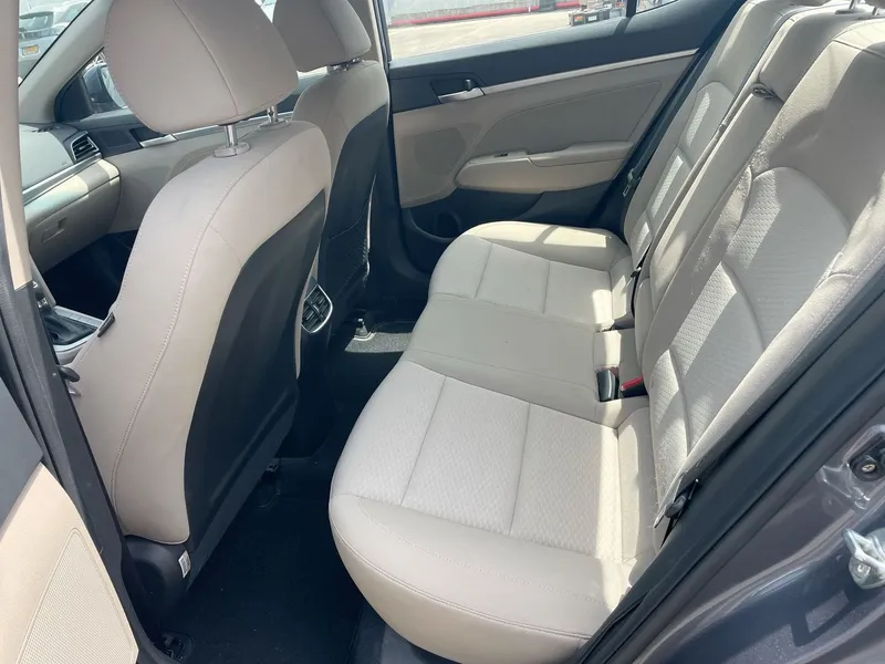 Hyundai Elantra 2nd hand, 2020, private hand