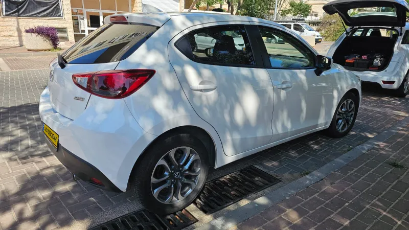 Mazda 2 с пробегом, 2019, частная рука