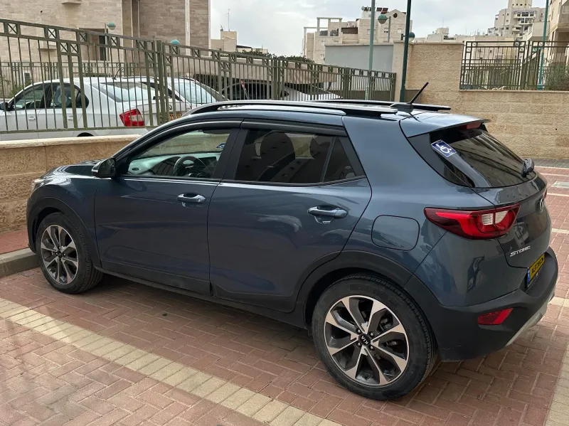 Kia Stonic с пробегом, 2021, частная рука