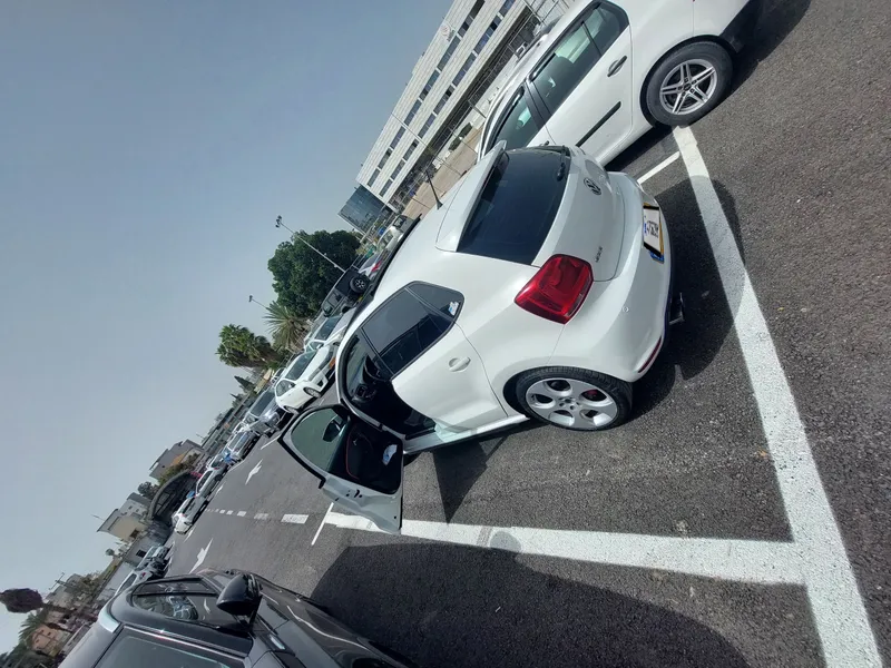 פולקסווגן פולו GTI יד 2 רכב, 2011, פרטי