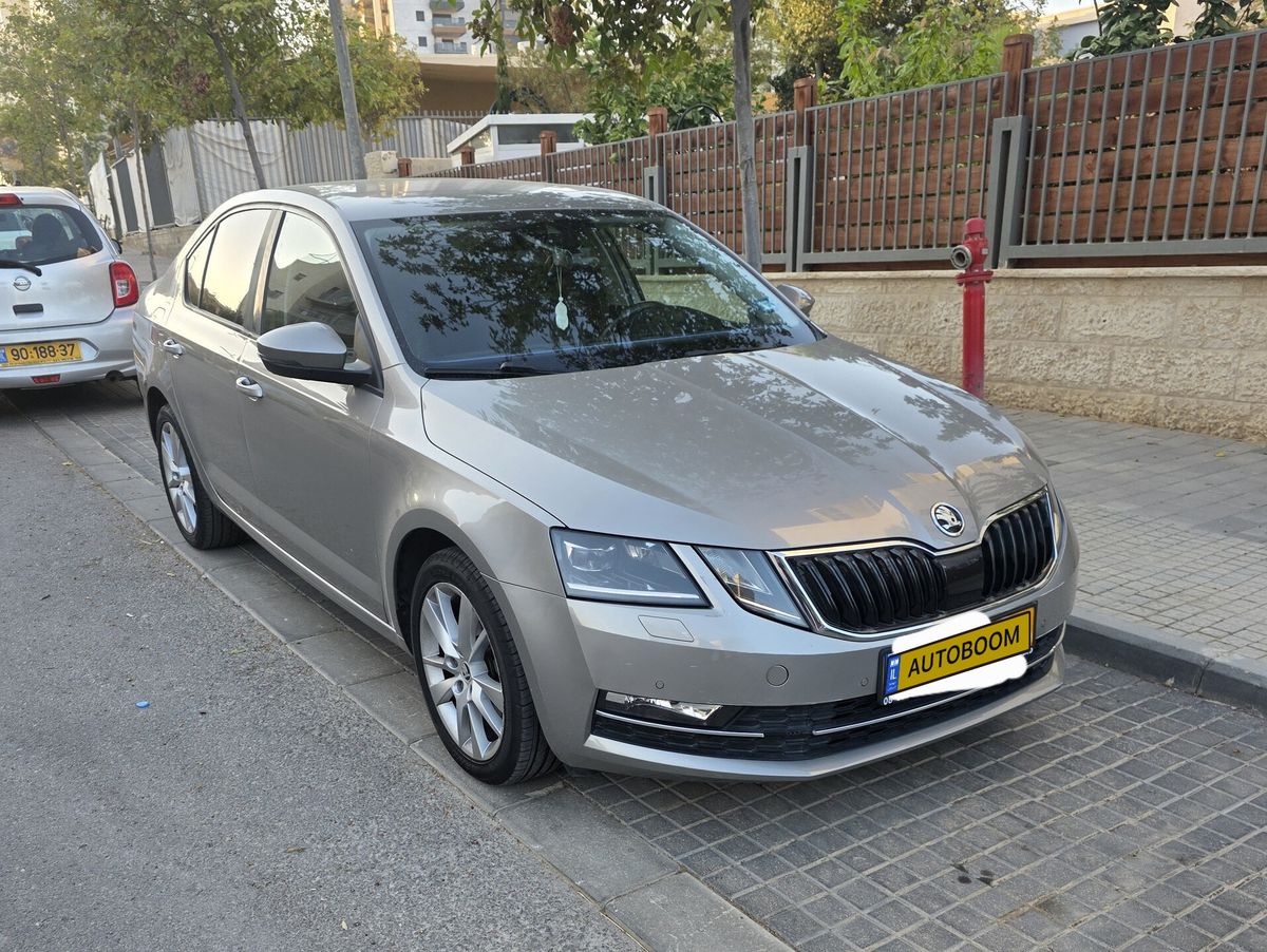 Skoda Octavia с пробегом, 2019, частная