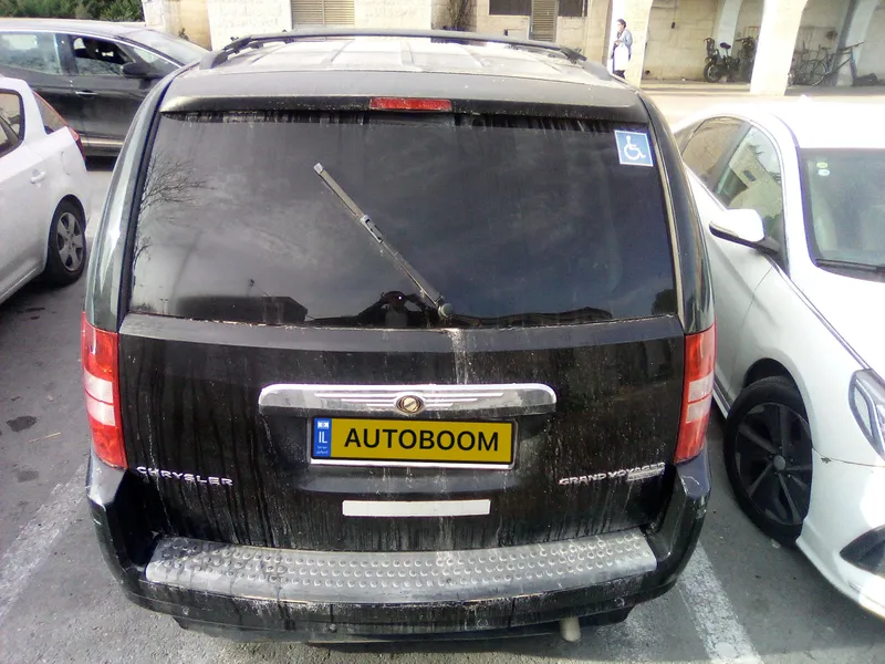 Chrysler Grand Voyager 2nd hand, 2010, private