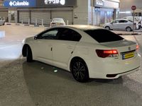 Toyota Avensis с пробегом, 2014, частная