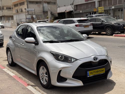 טויוטה יאריס, 2021, תמונה