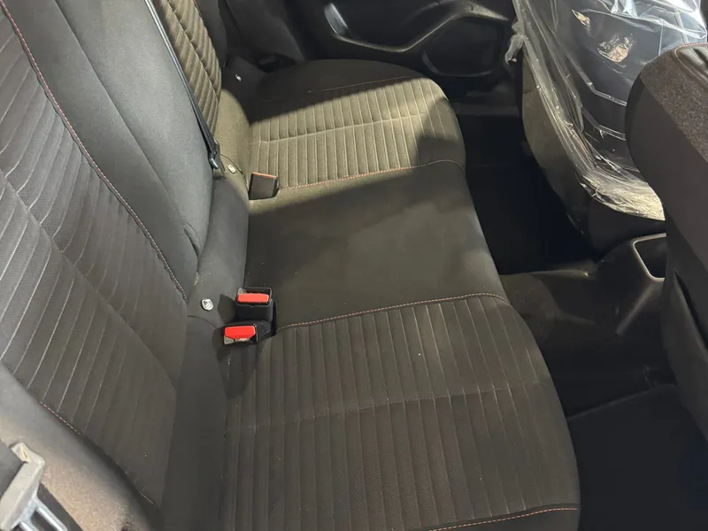 Peugeot 2008 2nd hand, 2021