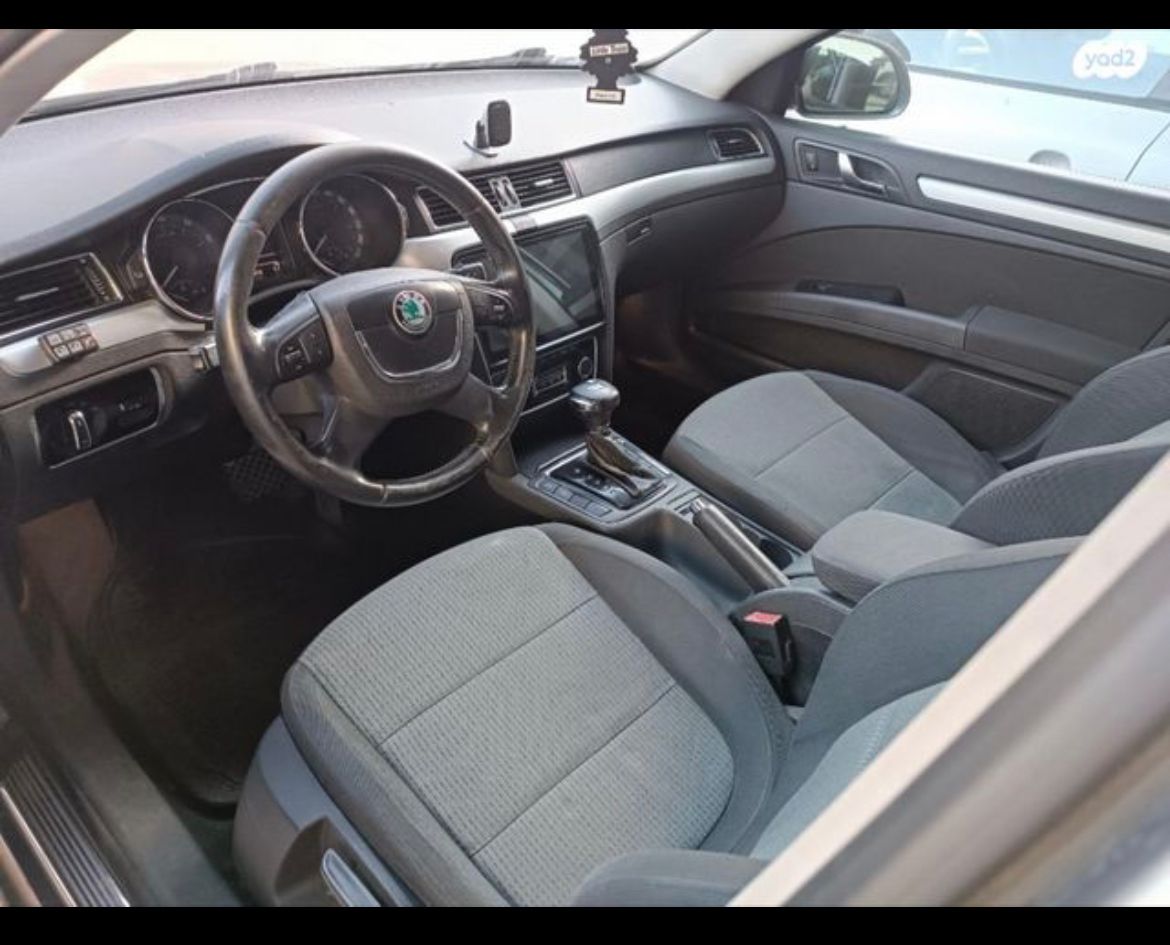 Skoda Superb с пробегом, 2013, частная рука