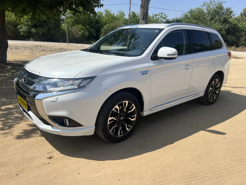 Mitsubishi Outlander с пробегом, 2018, частная рука
