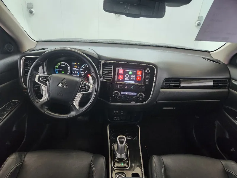 Mitsubishi Outlander с пробегом, 2017