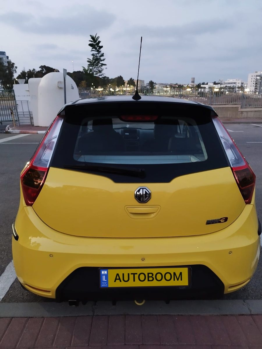 MG 3 2nd hand, 2016, private hand
