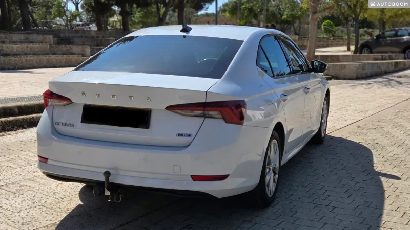 Skoda Octavia 2nd hand, 2022