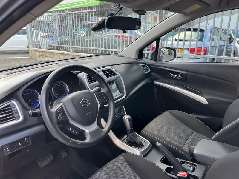 Suzuki SX4 2ème main, 2016, main privée