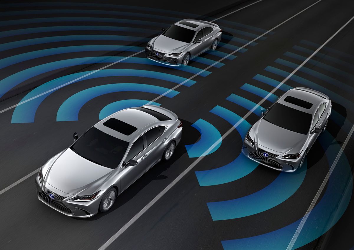 Lexus ES 2018. Driver assistance systems. Sedan, 7 generation