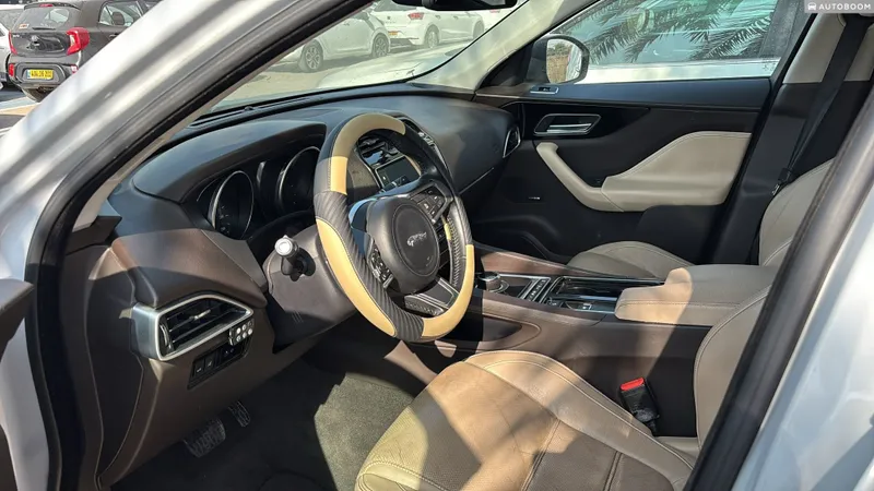 Jaguar F-Pace с пробегом, 2018