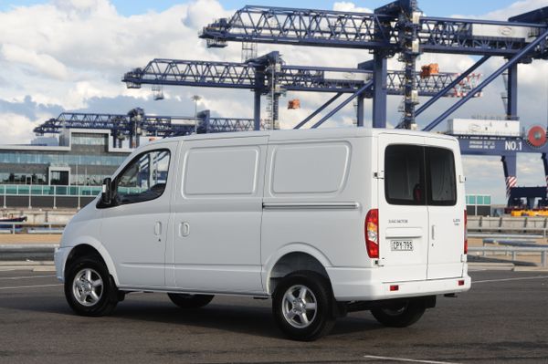 Maxus V80 2011. Bodywork, Exterior. Van Long, 1 generation