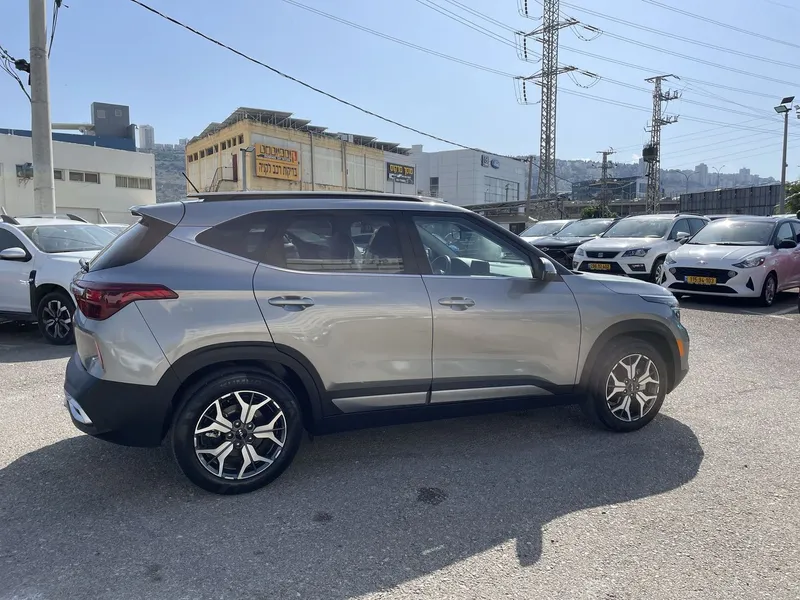 Kia Seltos 2nd hand, 2022, private hand