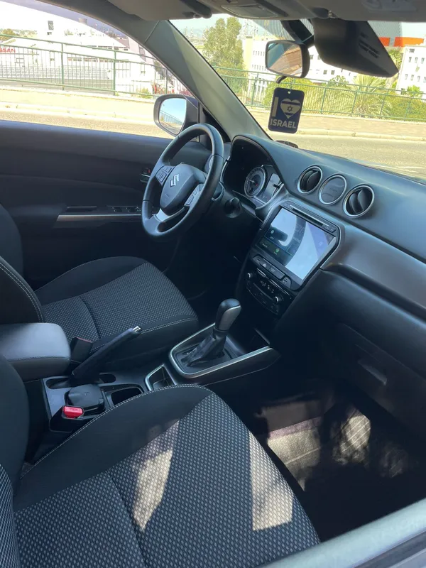 Suzuki Vitara 2nd hand, 2021, private hand