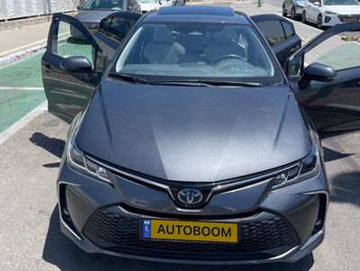 Toyota Corolla с пробегом, 2023, частная рука