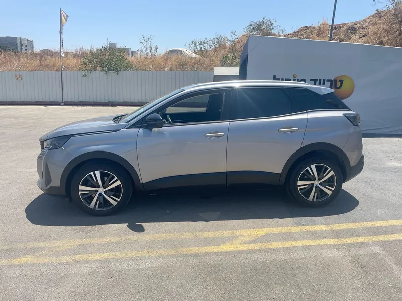 Peugeot 3008 с пробегом, 2022, частная рука