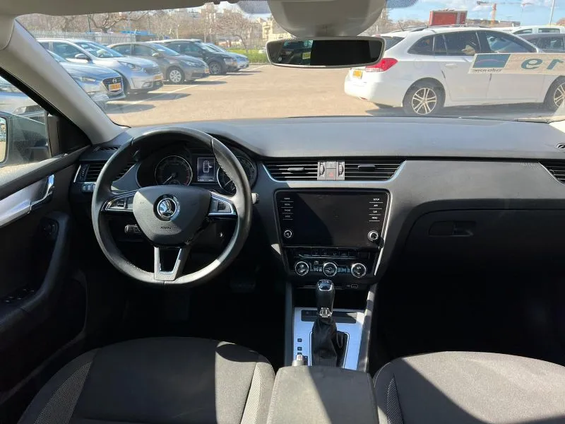 Skoda Octavia с пробегом, 2019