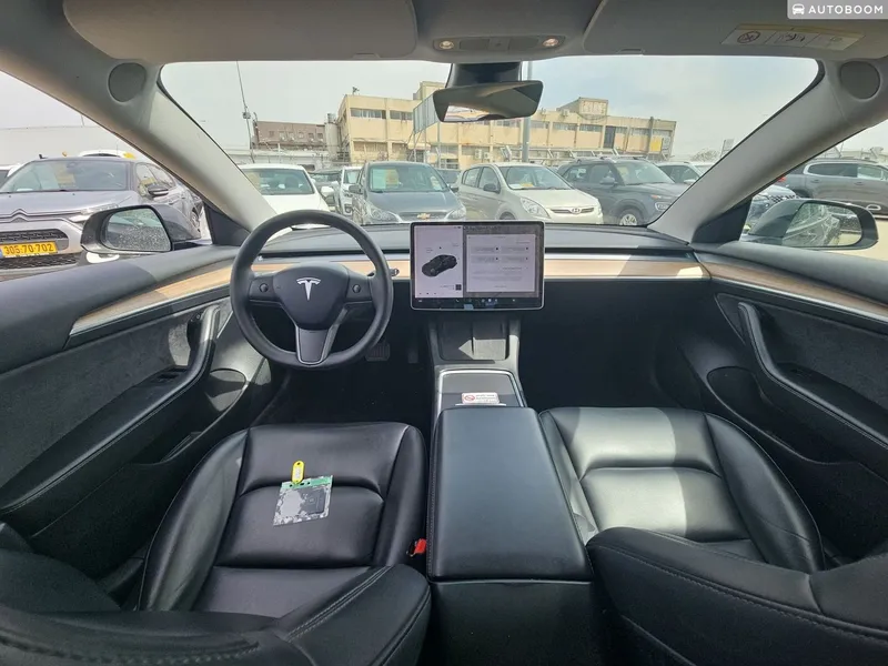 Tesla Model 3 2nd hand, 2021