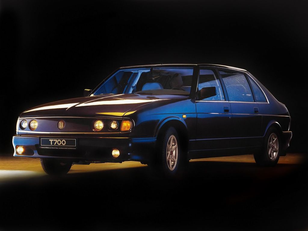 טטרה T700 1996. מרכב, צורה. סדאן, 1 דור