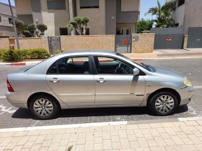 Toyota Corolla 2nd hand, 2003, private hand