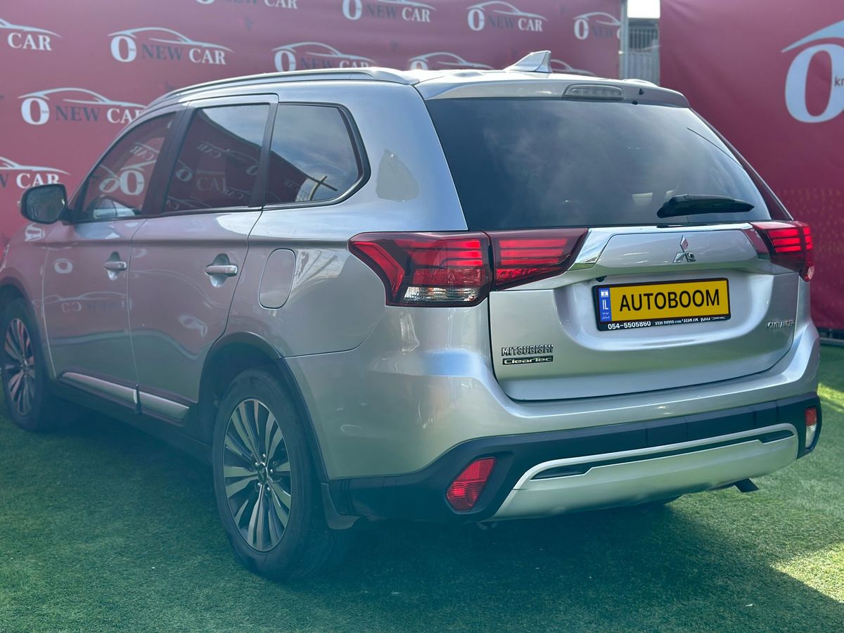 Mitsubishi Outlander 2ème main, 2019, main privée