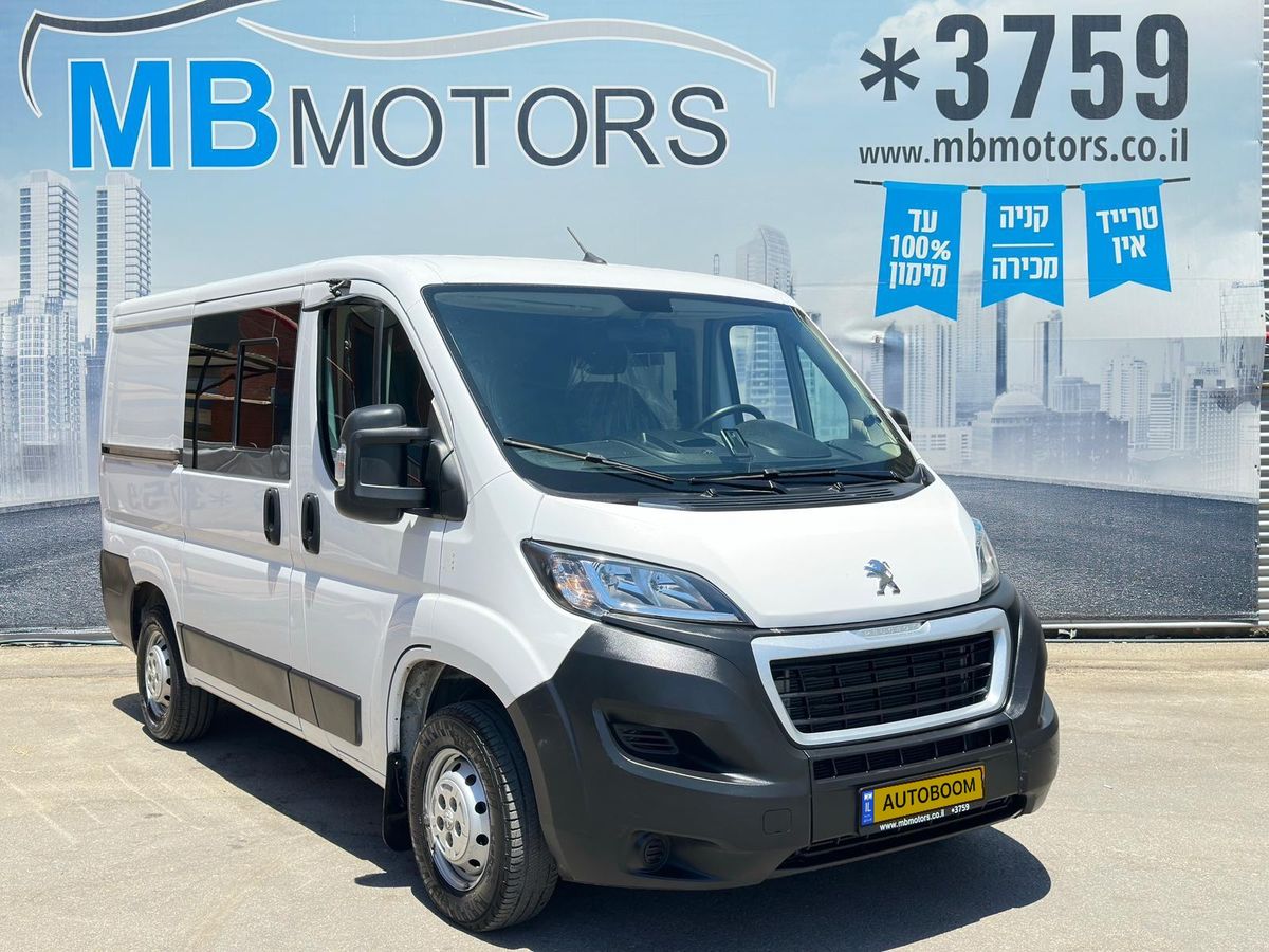 Peugeot Boxer 2nd hand, 2022, private