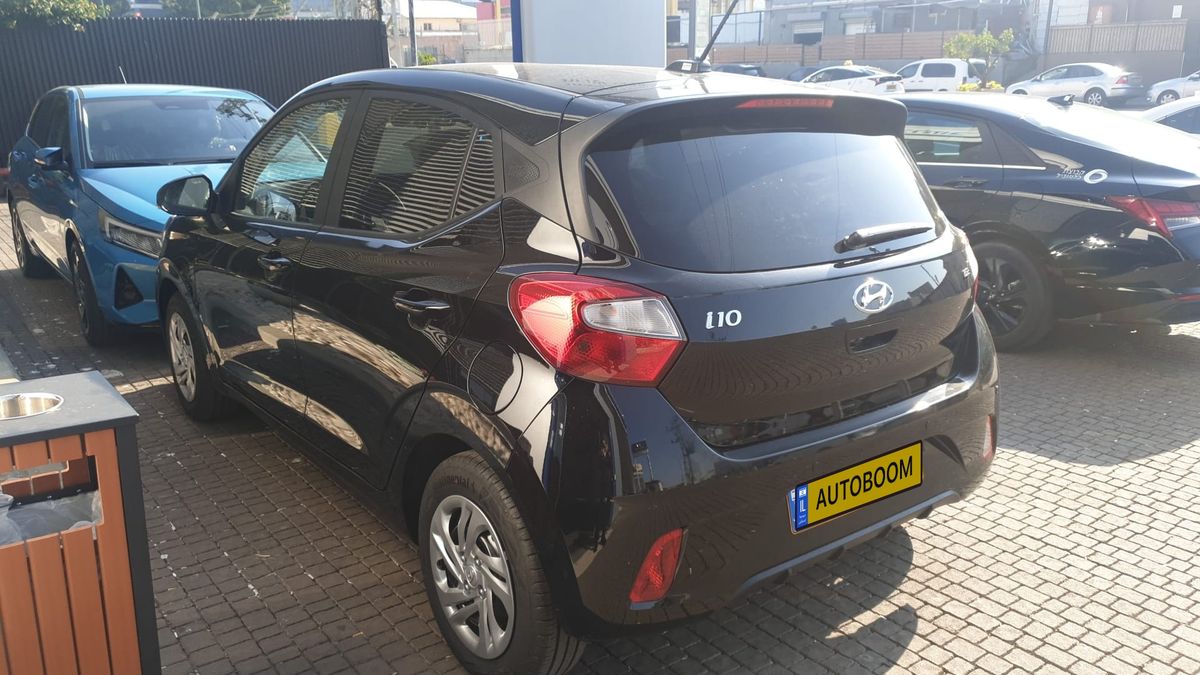 Hyundai i10 с пробегом, 2023, частная рука