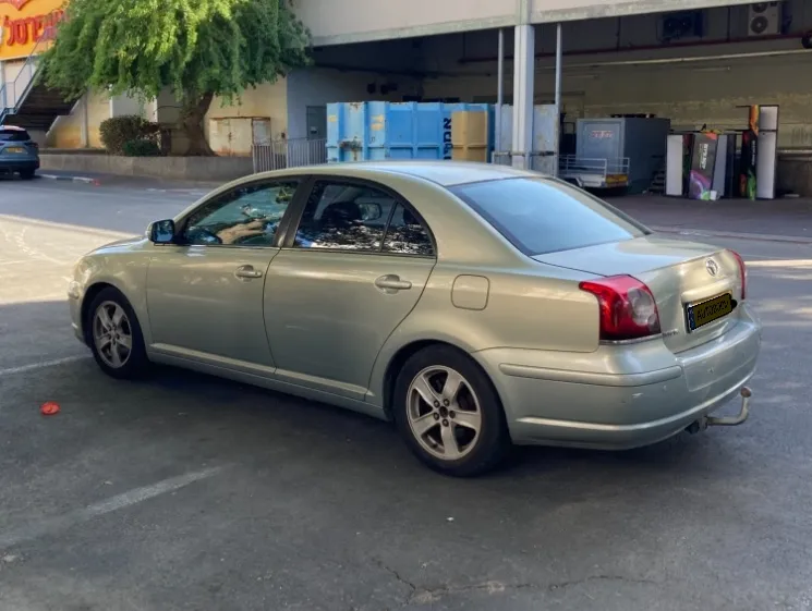 Toyota Avensis 2ème main, 2008, privée