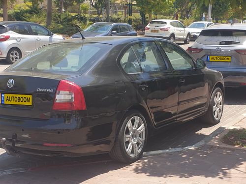 Škoda Octavia 2ème main, 2011, main privée