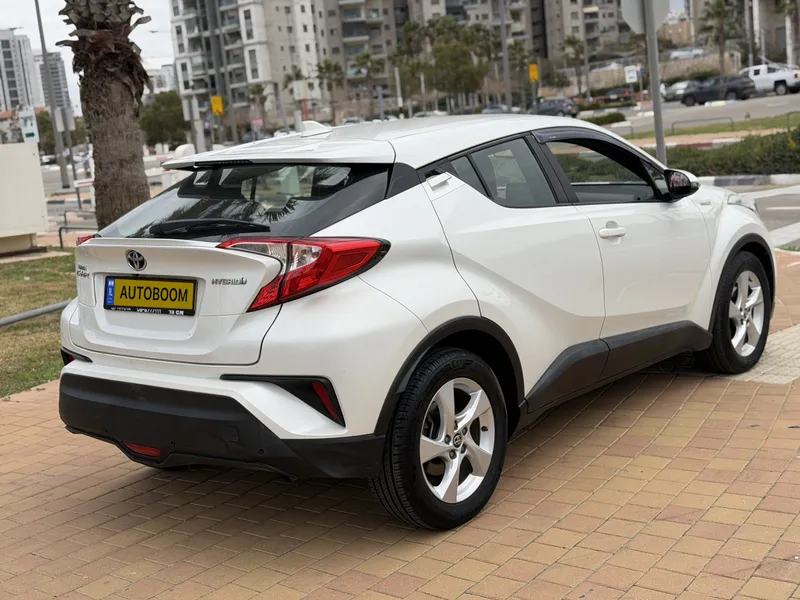 Toyota C-HR с пробегом, 2018, частная